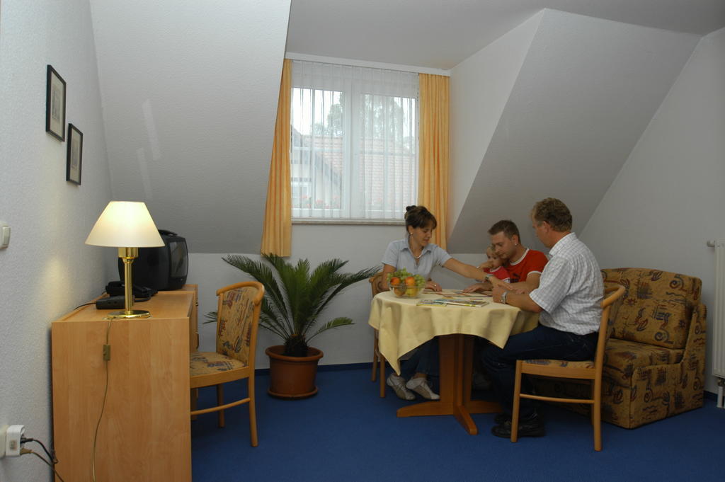 Pension Lindenhof Kromsdorf Pokój zdjęcie